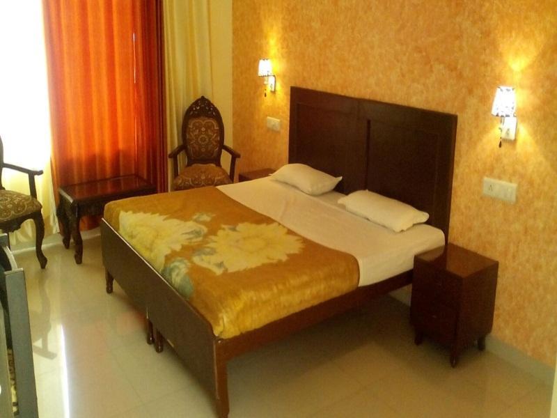 The Baghban Hotel & Resort, Baddi Eksteriør billede